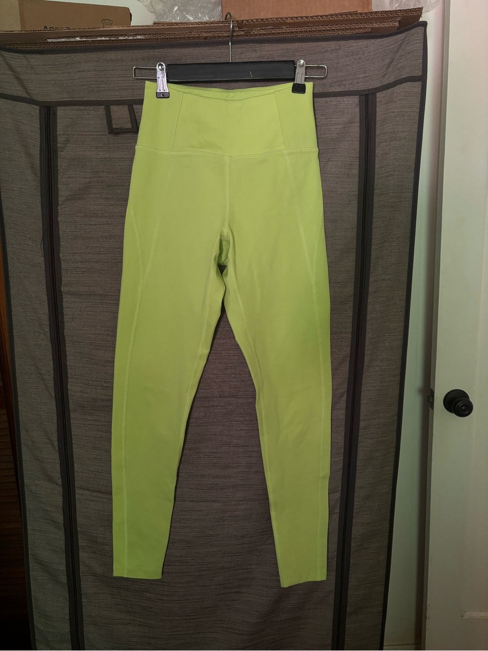 girlfriend collective High-Rise Leggings in Lime Green